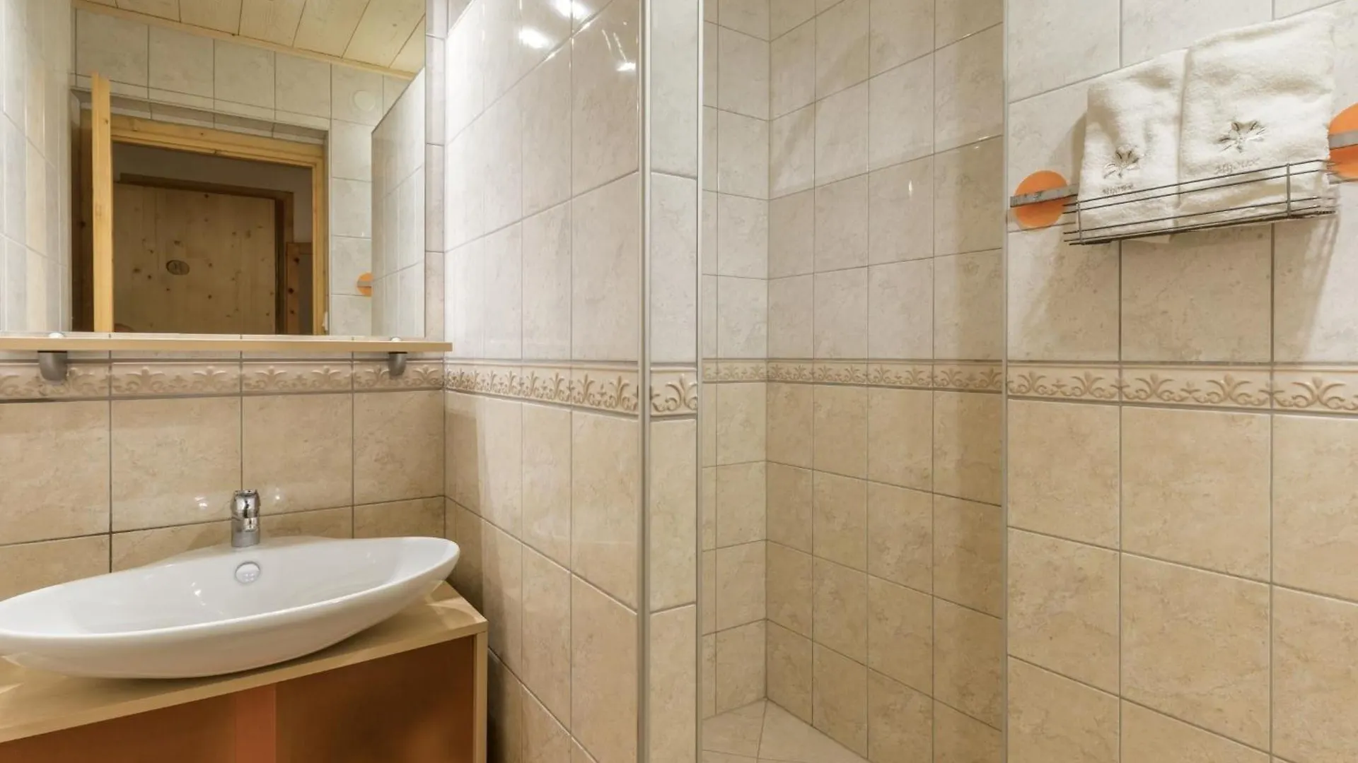 Appartement Dvacances Residence Les Tavaillons Mijoux